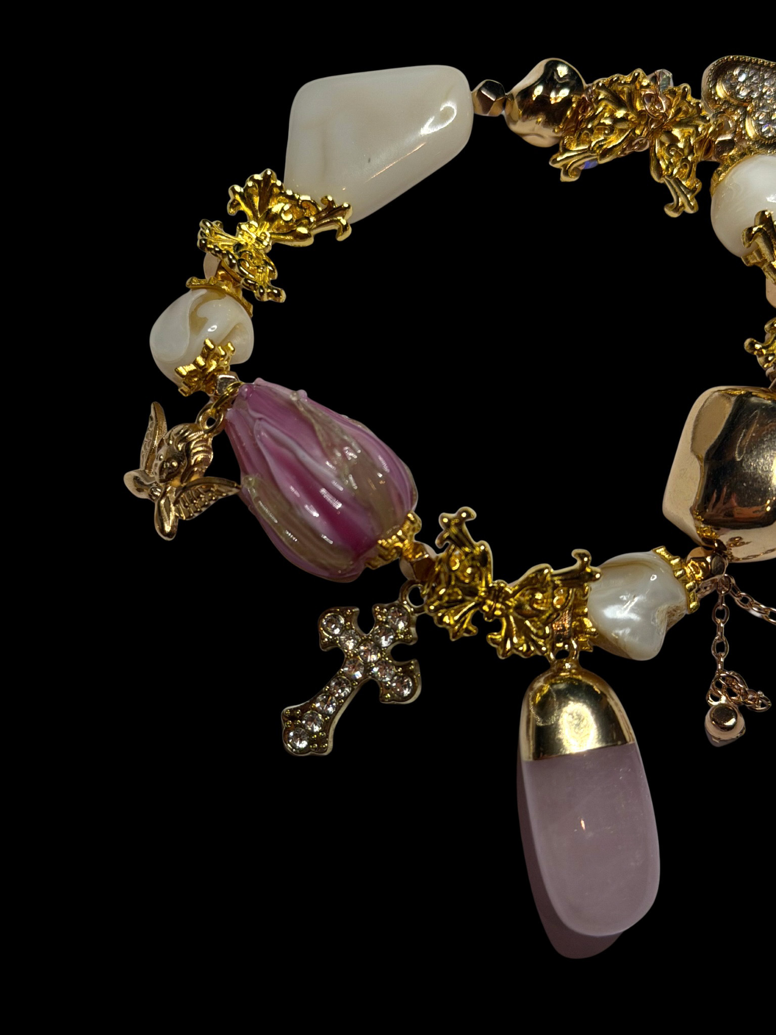 A56D8716-E5F1-41B0-9337-DD3D404583A5